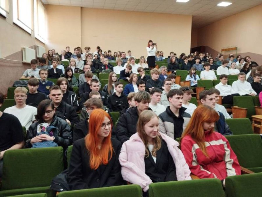 Будущее страны в надёжных руках: профориентационное мероприятие в школе №7 города Волковыска