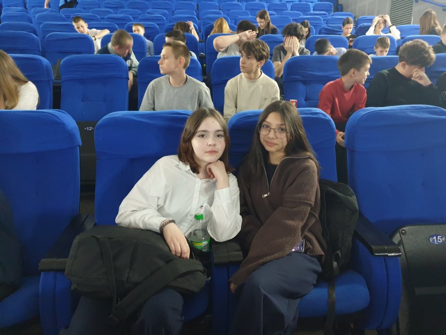 Кинозал выходного дня