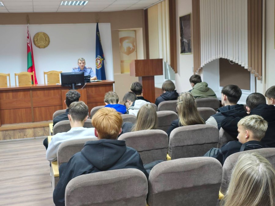  ШАГ: «Быть достойным гражданином Республики Беларусь – значит демонстрировать преданность своей Родине»