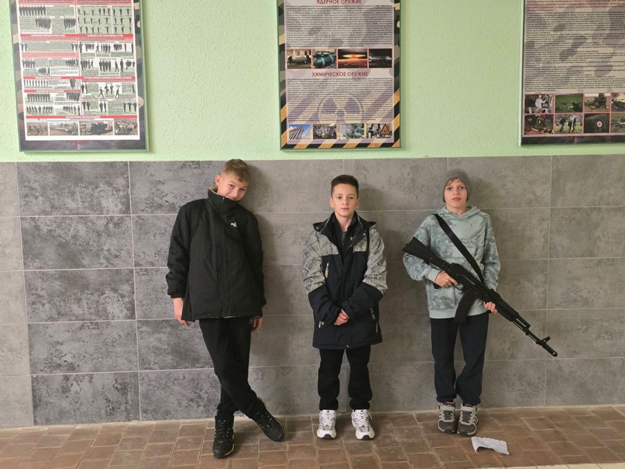 «Молодые стрелки: обучение безопасности и навыкам»