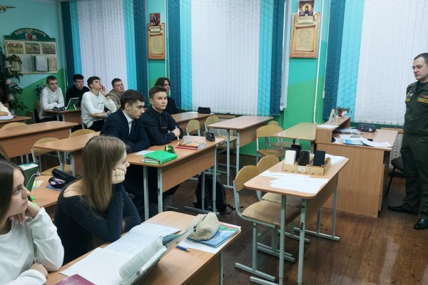 Путь к мечте: встреча будущих студентов с преподавателем военного факультета